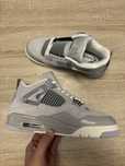 Jordan 4 ‘Frozen Moments’