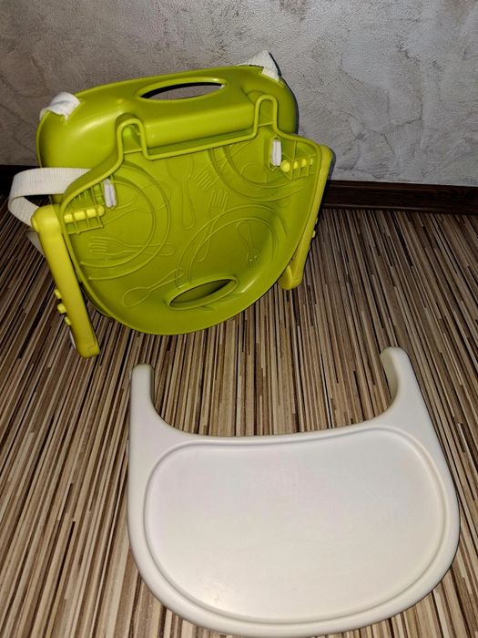 Scaun masă/înălțător Chicco pliabil.
