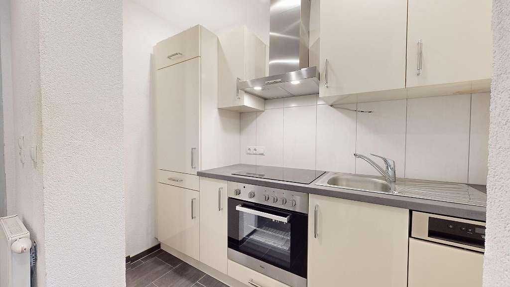 Дава се под наем Двустаен апартамент в София, Зона Б-5 - 60 кв.м за 484.5 € - Снимка #1