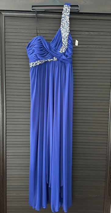 Официални дълги и къси рокли