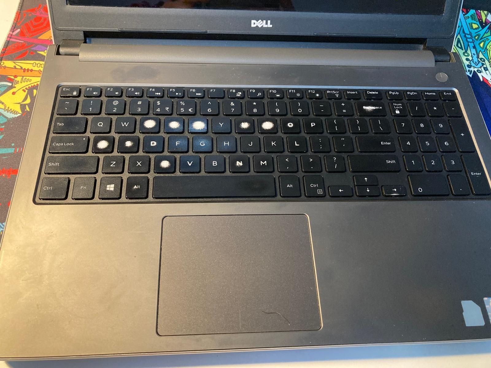 Laptop Dell 5590