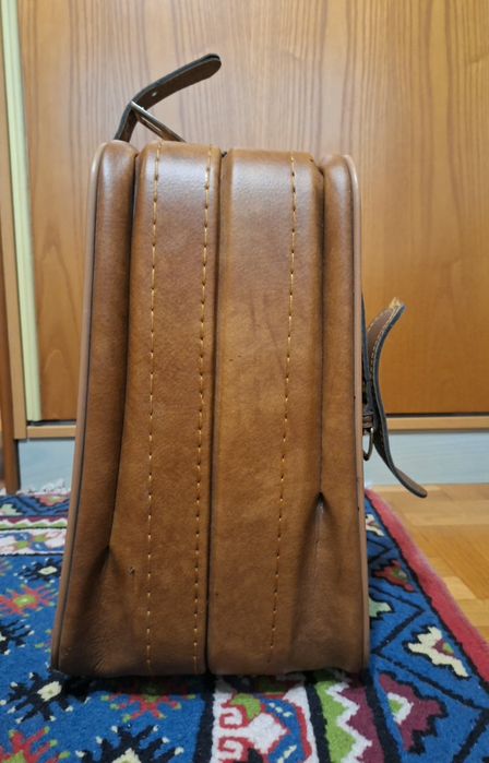 Ретро куфар на LOUIS VUITTON