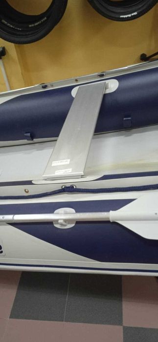 Надуваема лодка Хонда T38 IE, за 1699лв