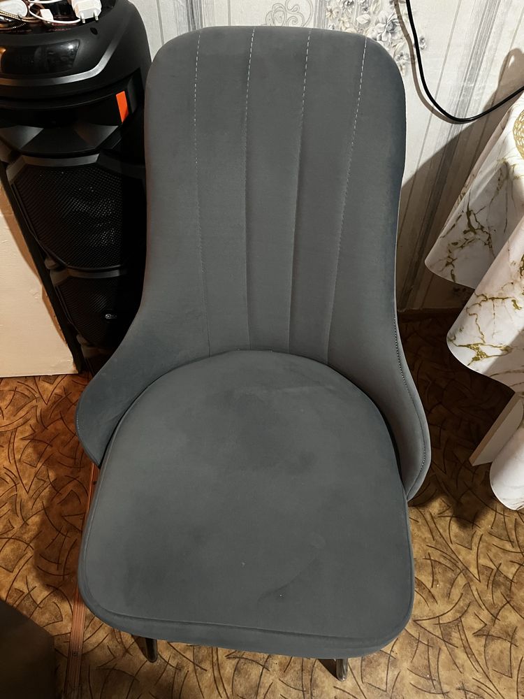 Продам стулья в хорошем состояний