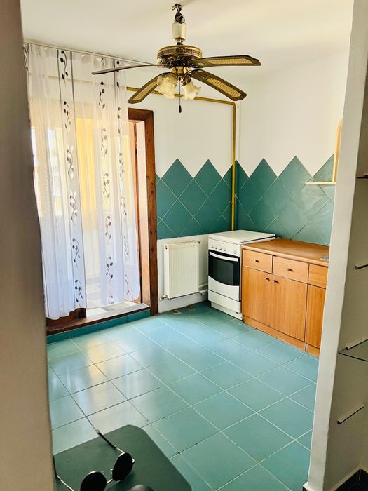 Apartament 3 camere, Ostroveni, bl. A