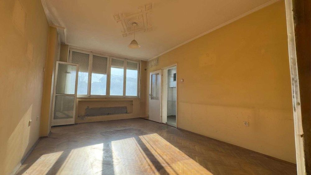 4 Стаен Апартамент в центъра на Габрово