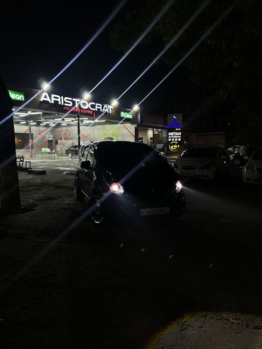 Bi-led sparkka yoritishi zor