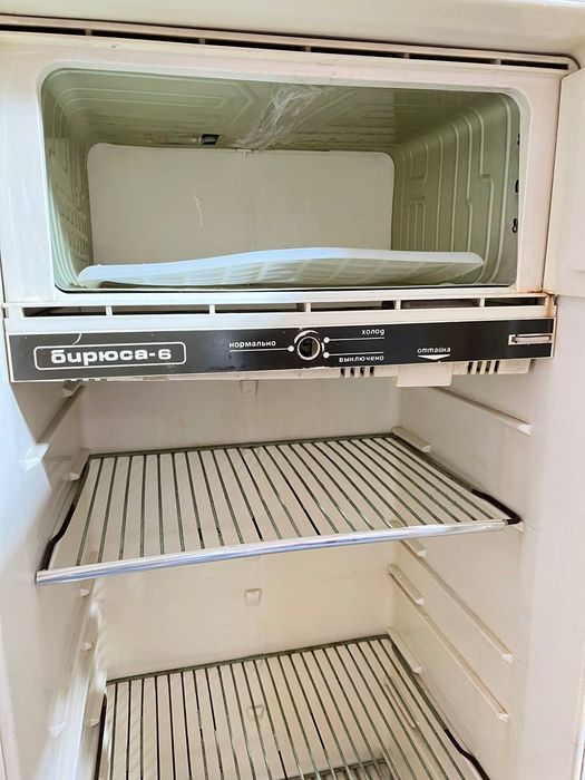 Продам холодильник