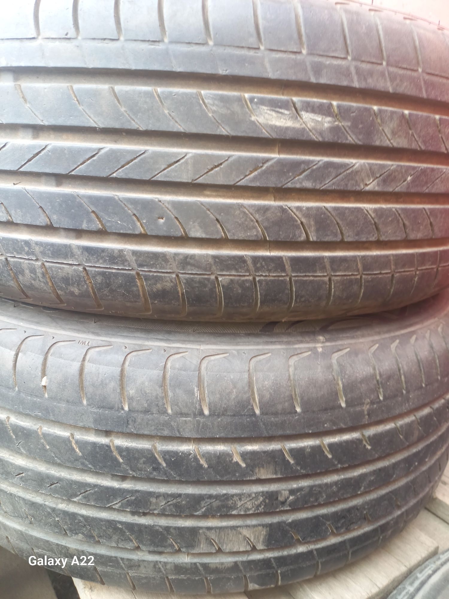 срочно продам шины R 15