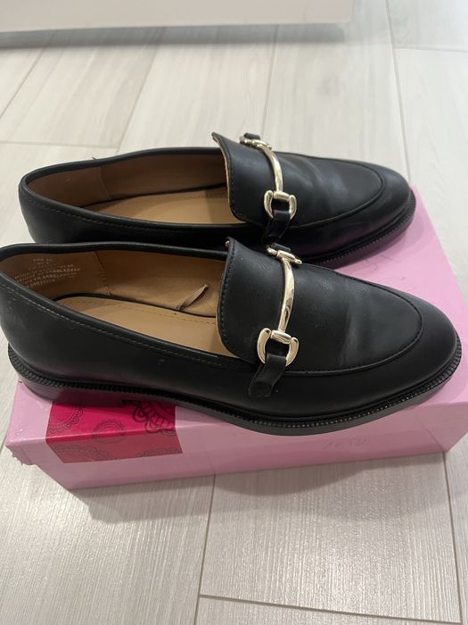 Лоферы женские фирмы H&M