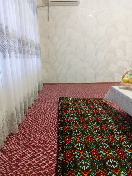 Xozir chiqqan palas gilam