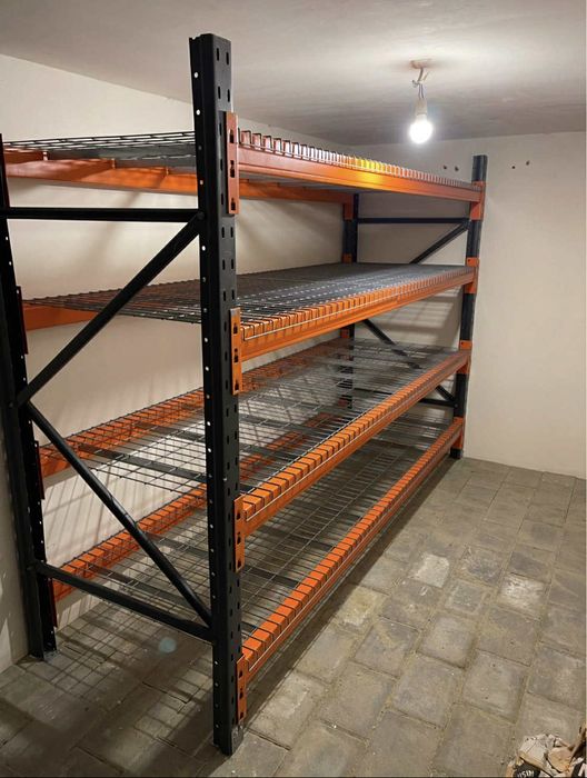 Rafturi metalice 828×8459