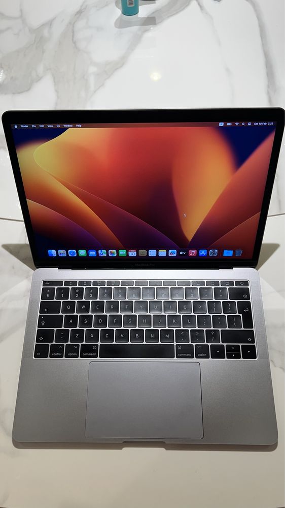 Apple MacBook Pro 13” 2017 Intel i5 8GB RAM 128GB Space Gray A1708