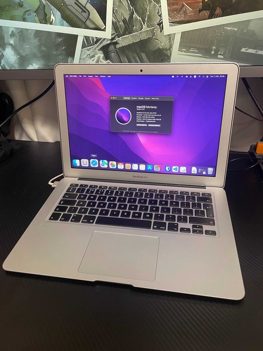 Apple MacBook AIr 13-inch 1.6GHz i5 8GB 128GB HDD 2015 лаптоп