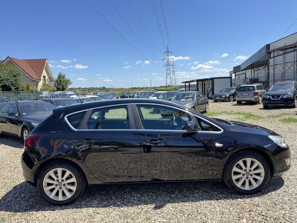 Opel Astra J 1.7CDTI Cosmo Rate Garantie Buy-Back