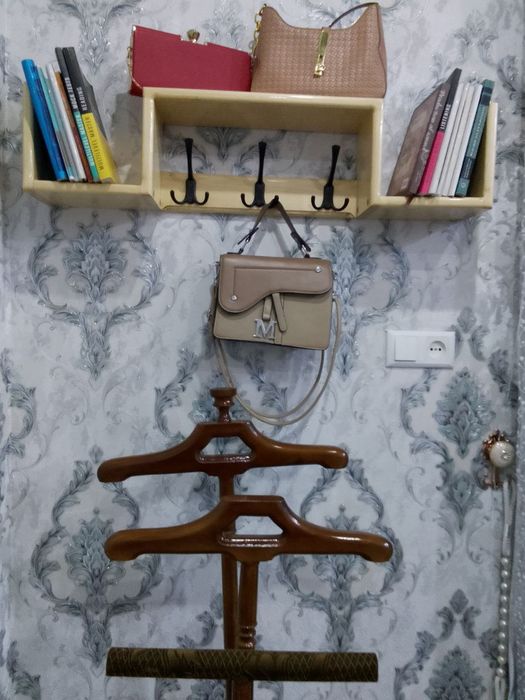 Turli xil kiyim ilgichlar