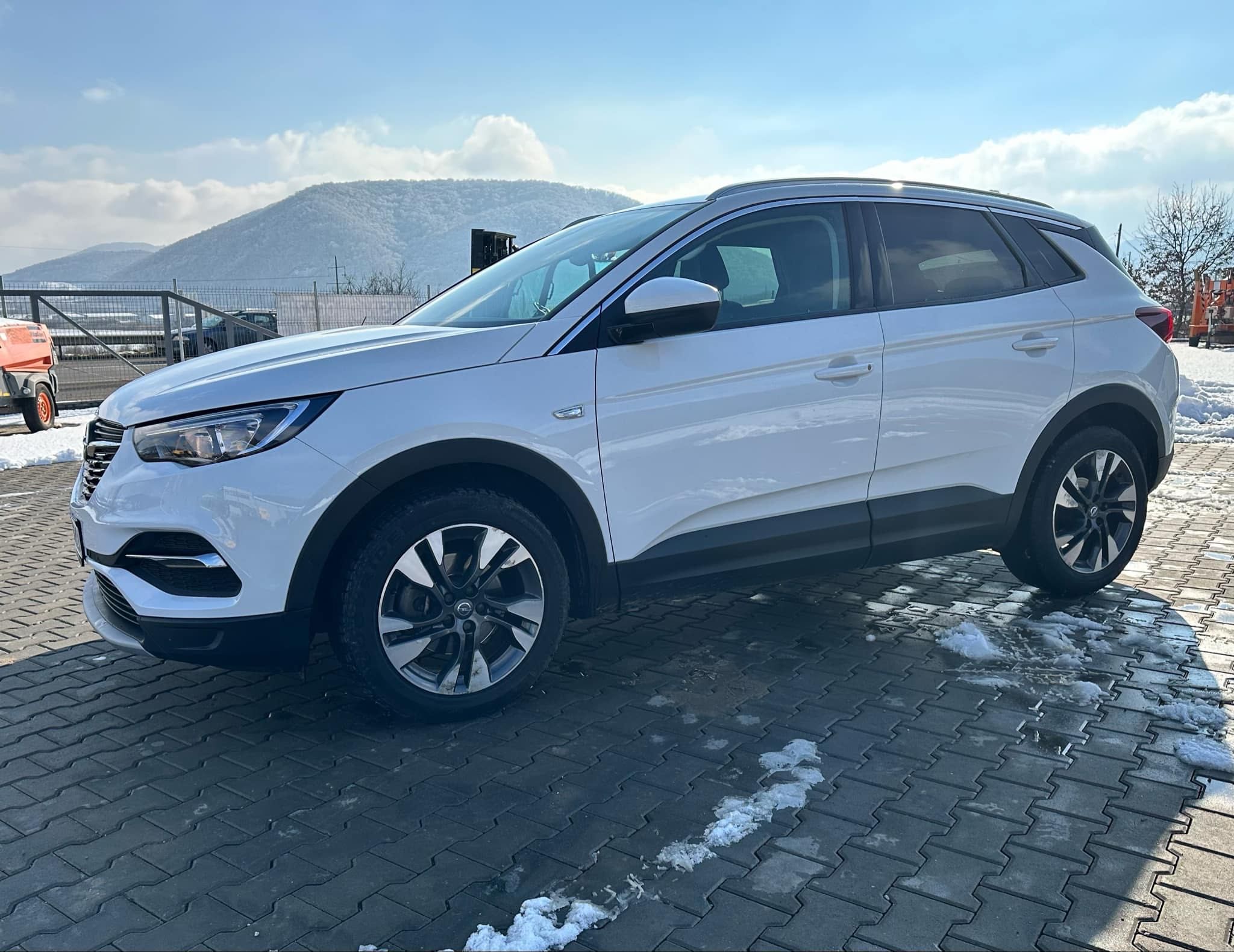 Opel Grandland X 2019 1.5 Diesel