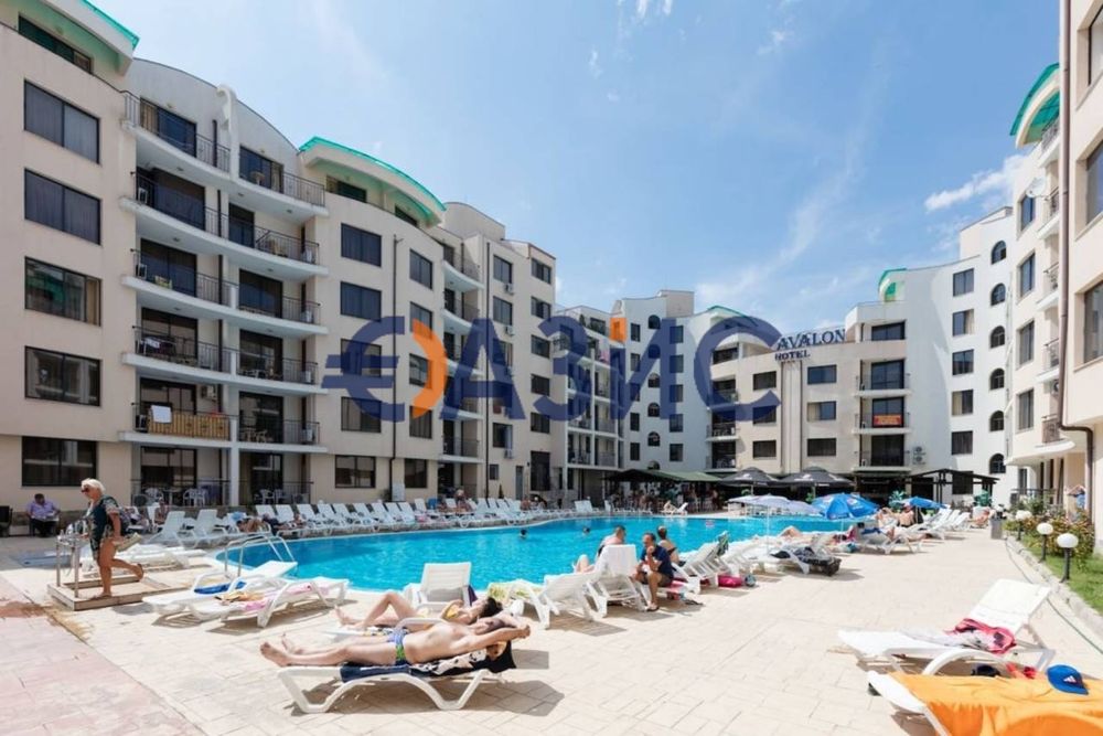 Продава се Двустаен апартамент в к.к. Слънчев бряг - 62 кв.м за 1128 €/кв.м - Снимка #14