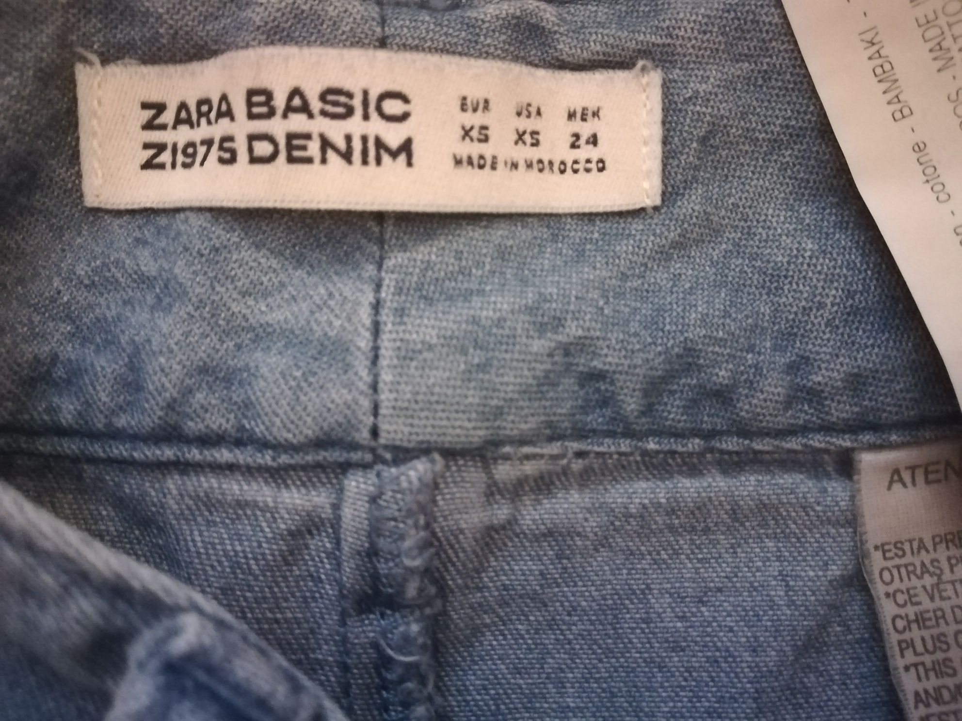 Blugi Zara Basic, marimea XS, stare foarte buna