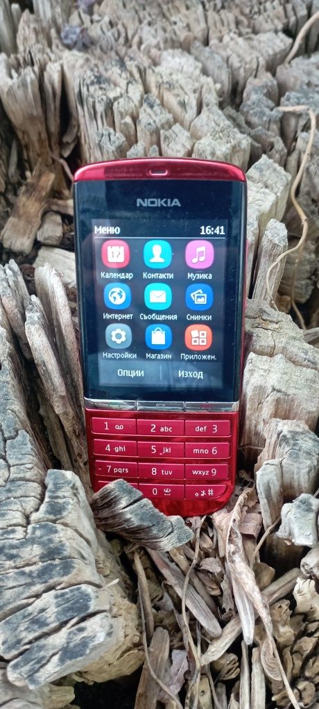 Nokia 300 отлично състояние