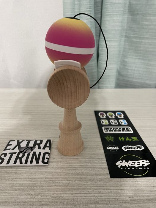 Sweets Broken Shape Horizon