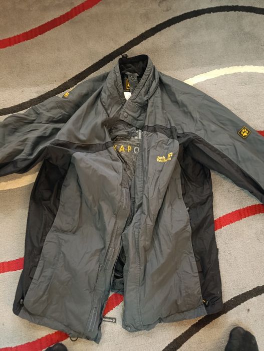 Vând geci jack wolfskin și tenson xl