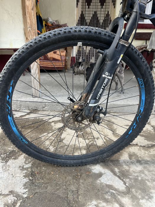 Vand bucicleta kratos umit 2D