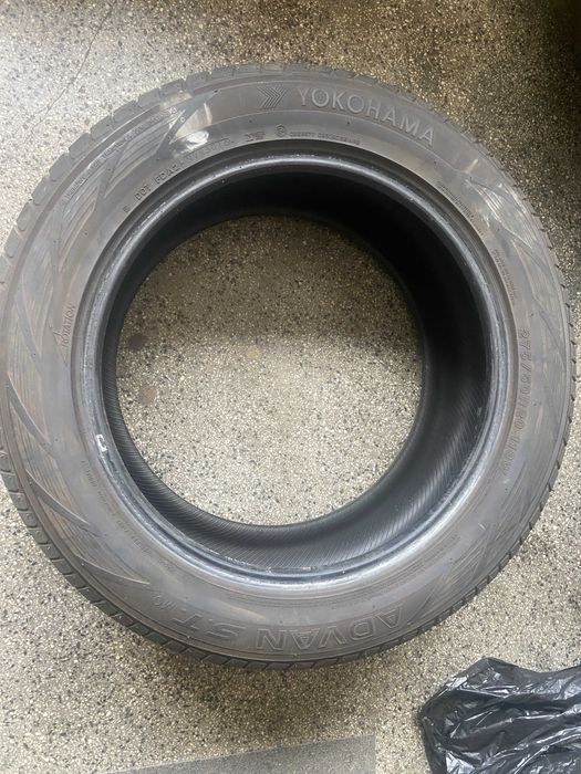 Продавам летни гуми Yokohama 275/50R20