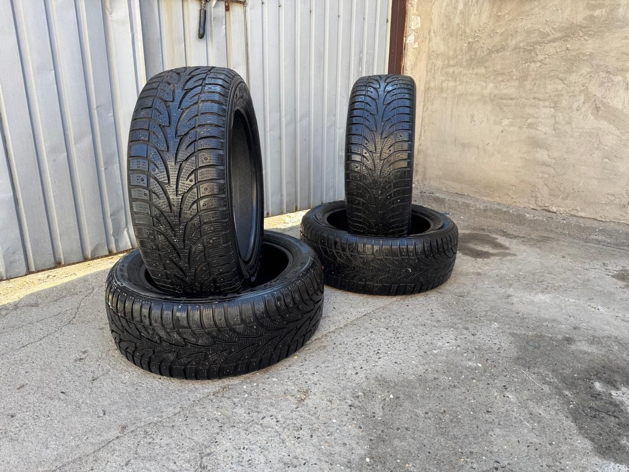 Зимние шины Sailun 215/55/R17