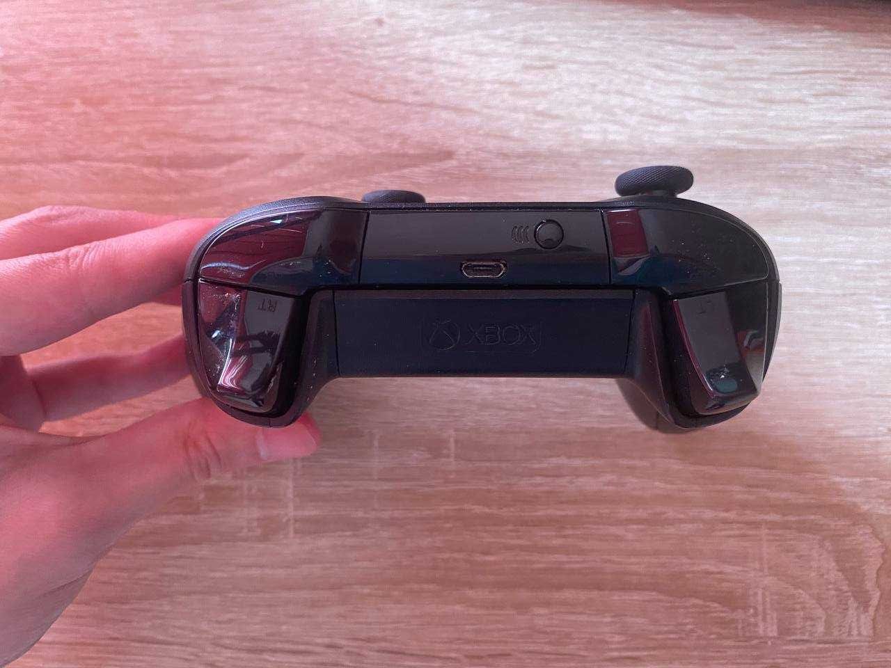 Геймпад Xbox One