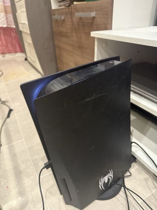 Play station 5 spiderman edition