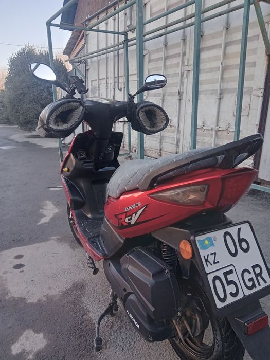 Мопед.На учёте под выкуп