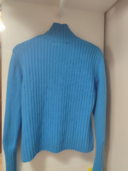 Красива вълнена жилетка PROLOOG 96%WOOL