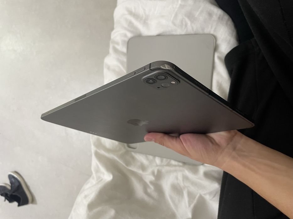 IPad Pro M1 11дюйм + sim