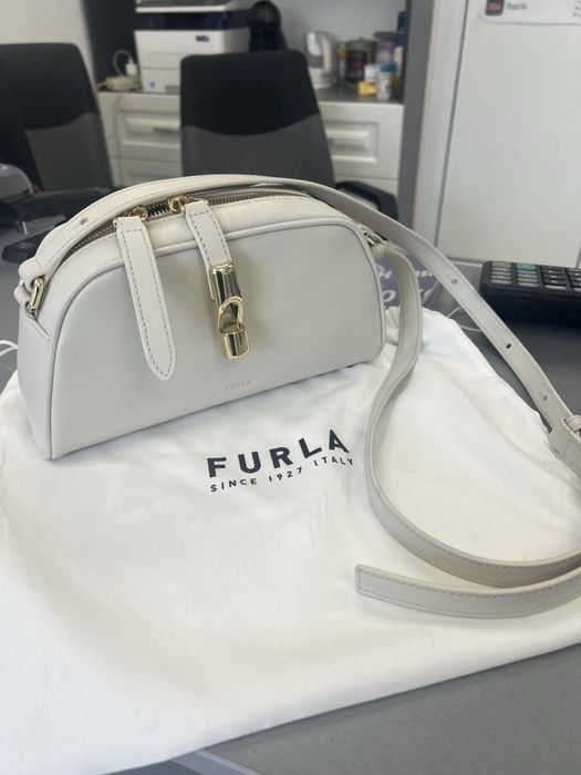 Оригинална чанта Furla