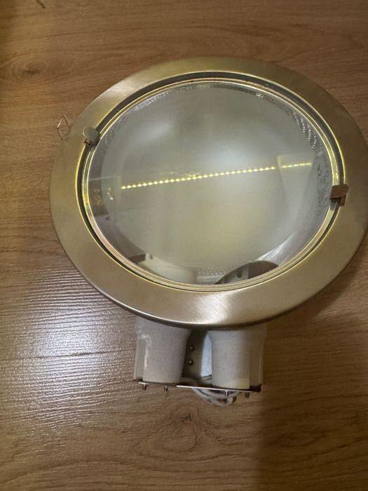 Големи луни с две крушки Е27