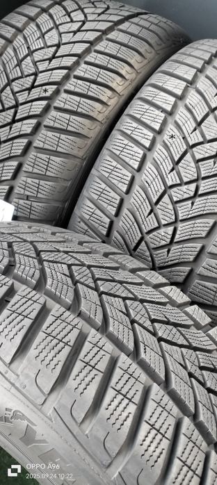 245 40 19 Goodyear 2021