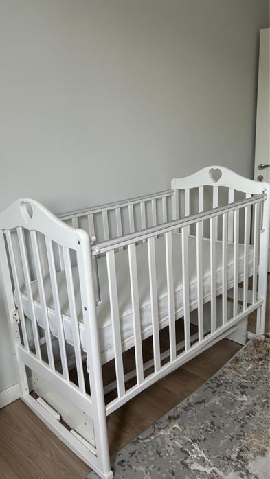 Манеж-кровать как новая