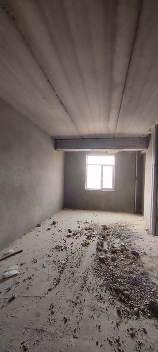 Продается  5-комнатная  квартира елитной доме