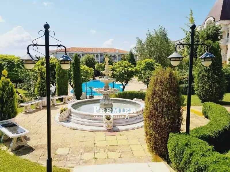 Продава се Двустаен апартамент в Свети Влас - 64 кв.м за 1461 €/кв.м - Снимка #10
