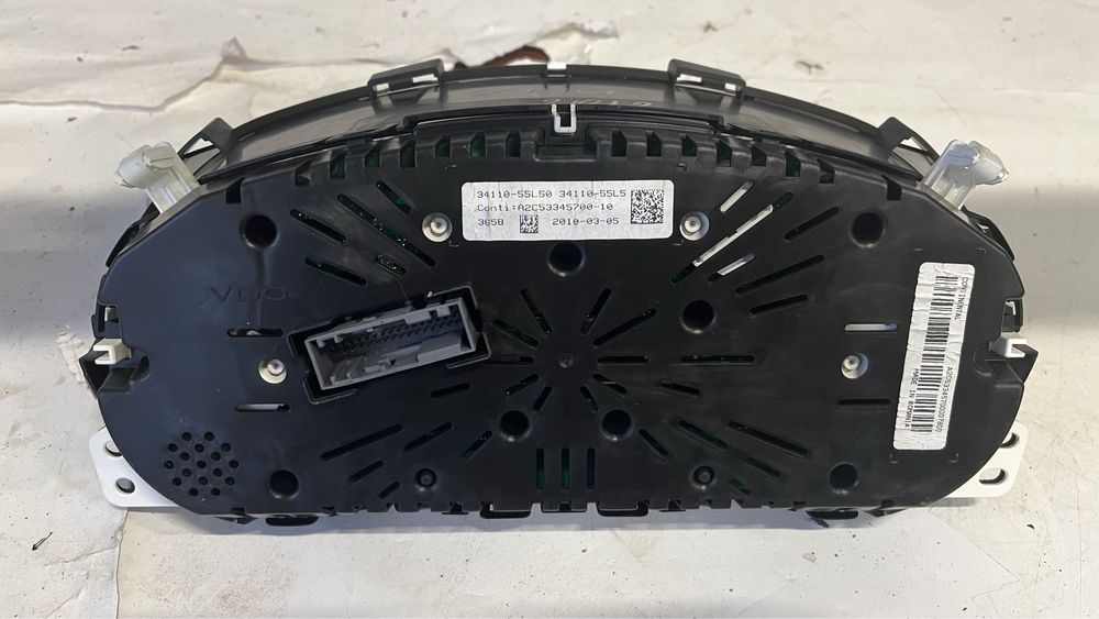 2 броя километраж Suzuki SX4 (2005-2013)