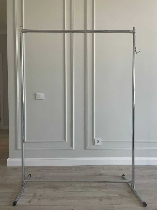 Вешалка д1,1×в1,5×ш0,5