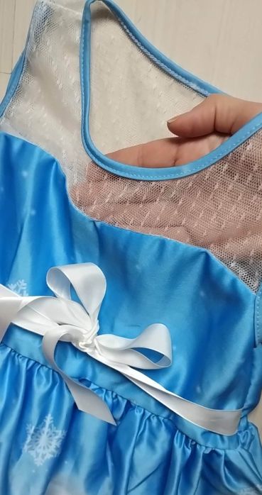 Rochiță poveste Crăciun cca 9 ani