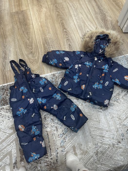 Продам костюм зимний в идеальном состоянии на пуху тёплый