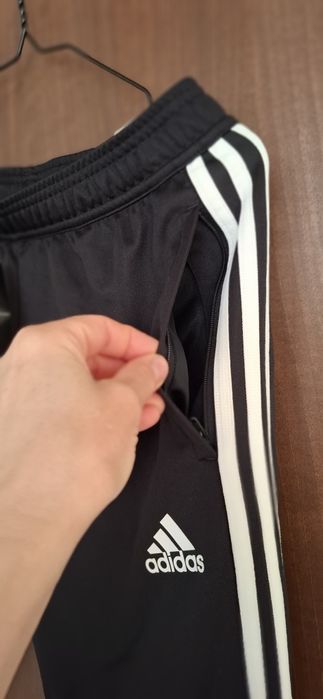 ADIDAS НОВО Детско спортно долнище за момче 13-14 г