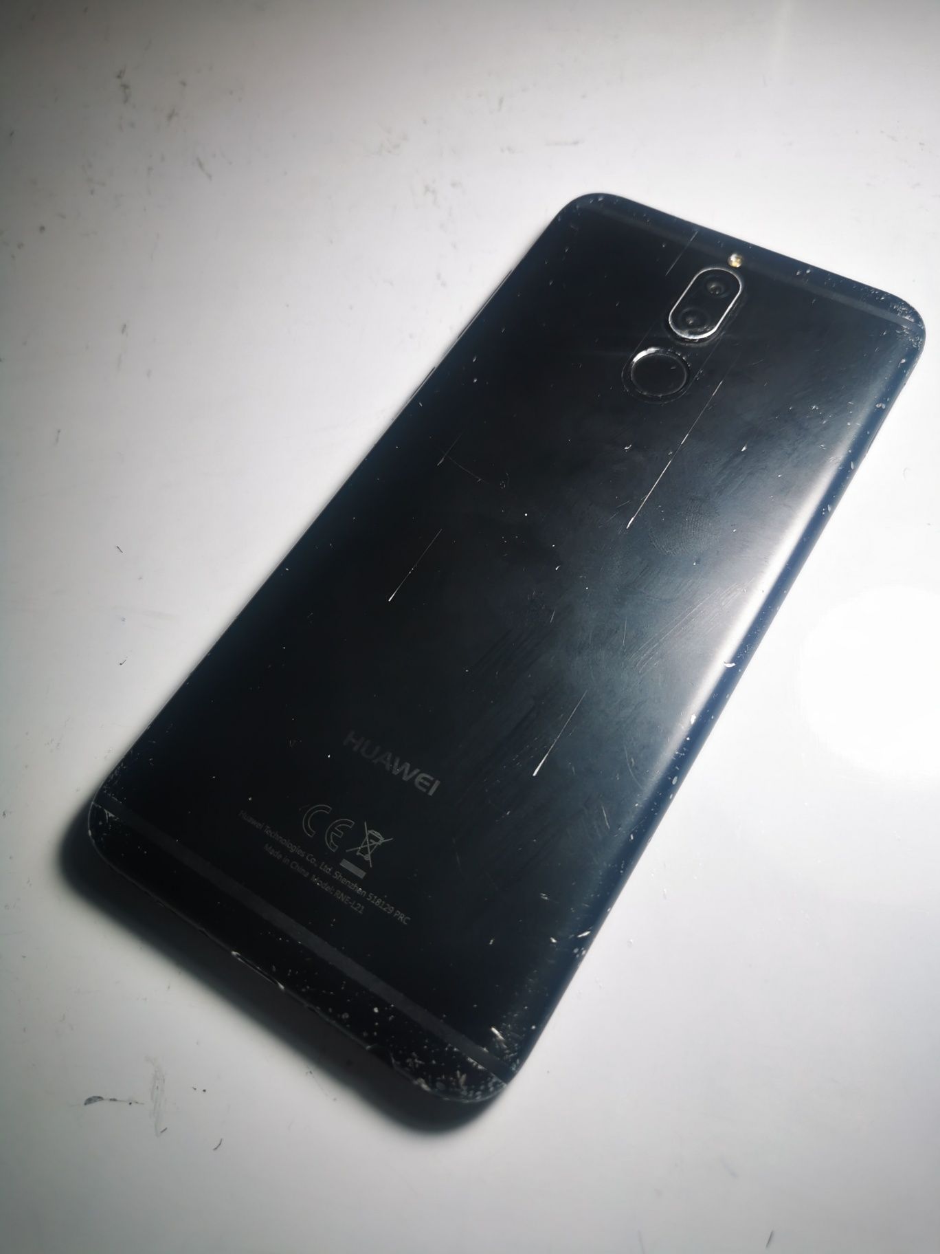 Продам Huawei Mate 10 lite