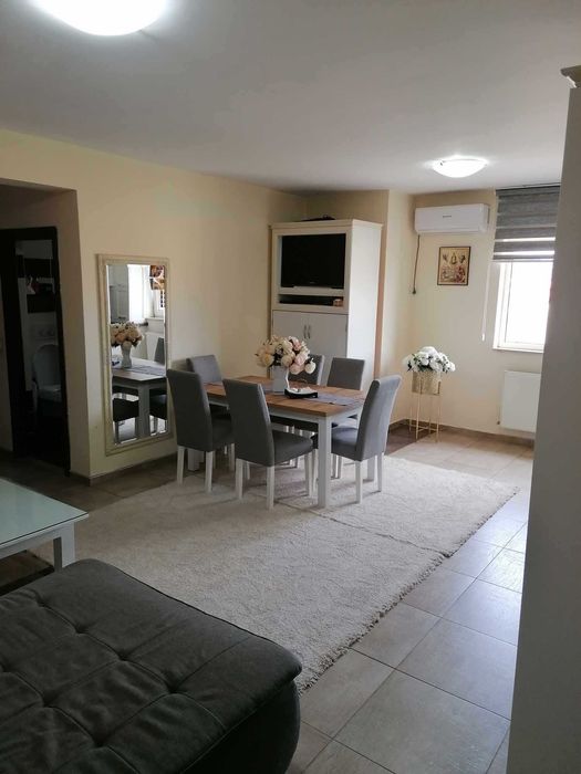 apartament 3 camere ultrafinisat, Floresti