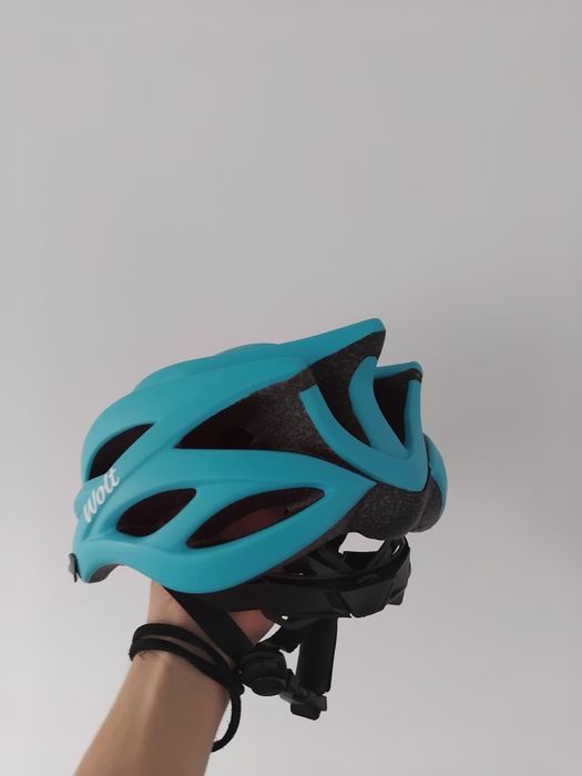 Casca de bicicleta albastra wolt