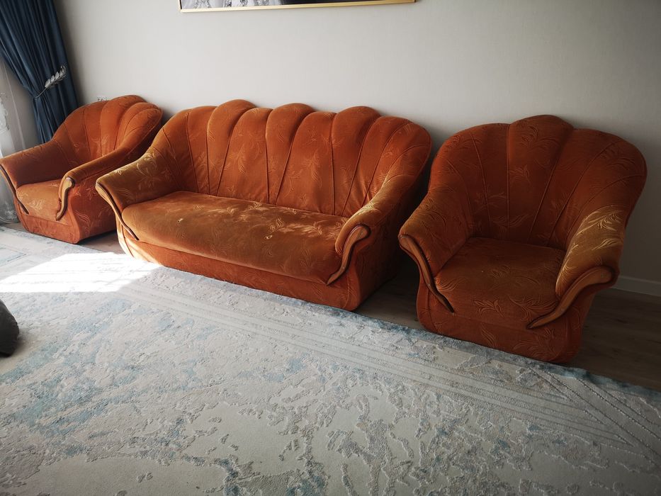 Диван и 2 кресло