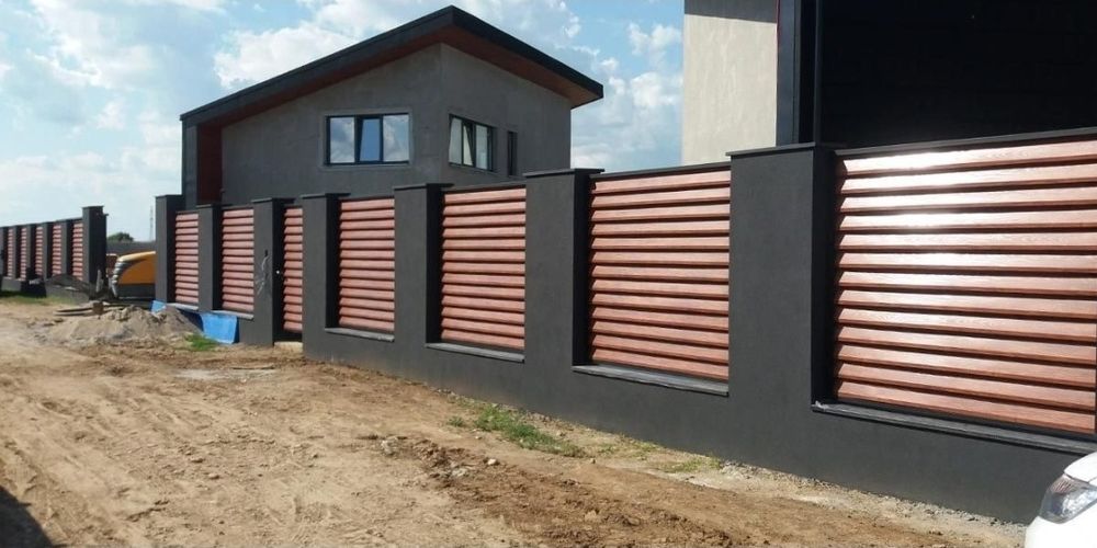 Porti si garduri facem din sipca metalica sau jaluzea